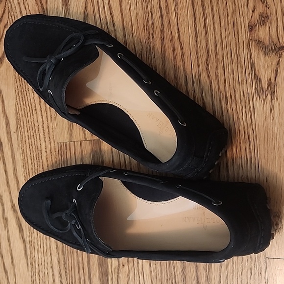 Shoes - Picture 4 of 5